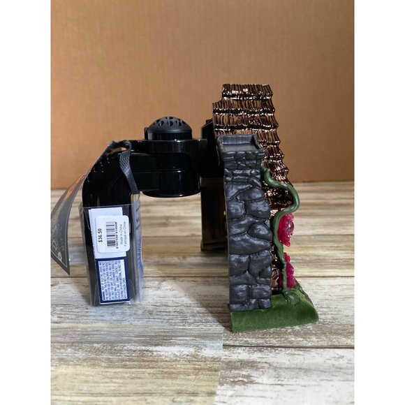 Bath & Body Works Witches Cottage Haunted House Wallflowers Plug-In Halloween - Picture 11 of 16